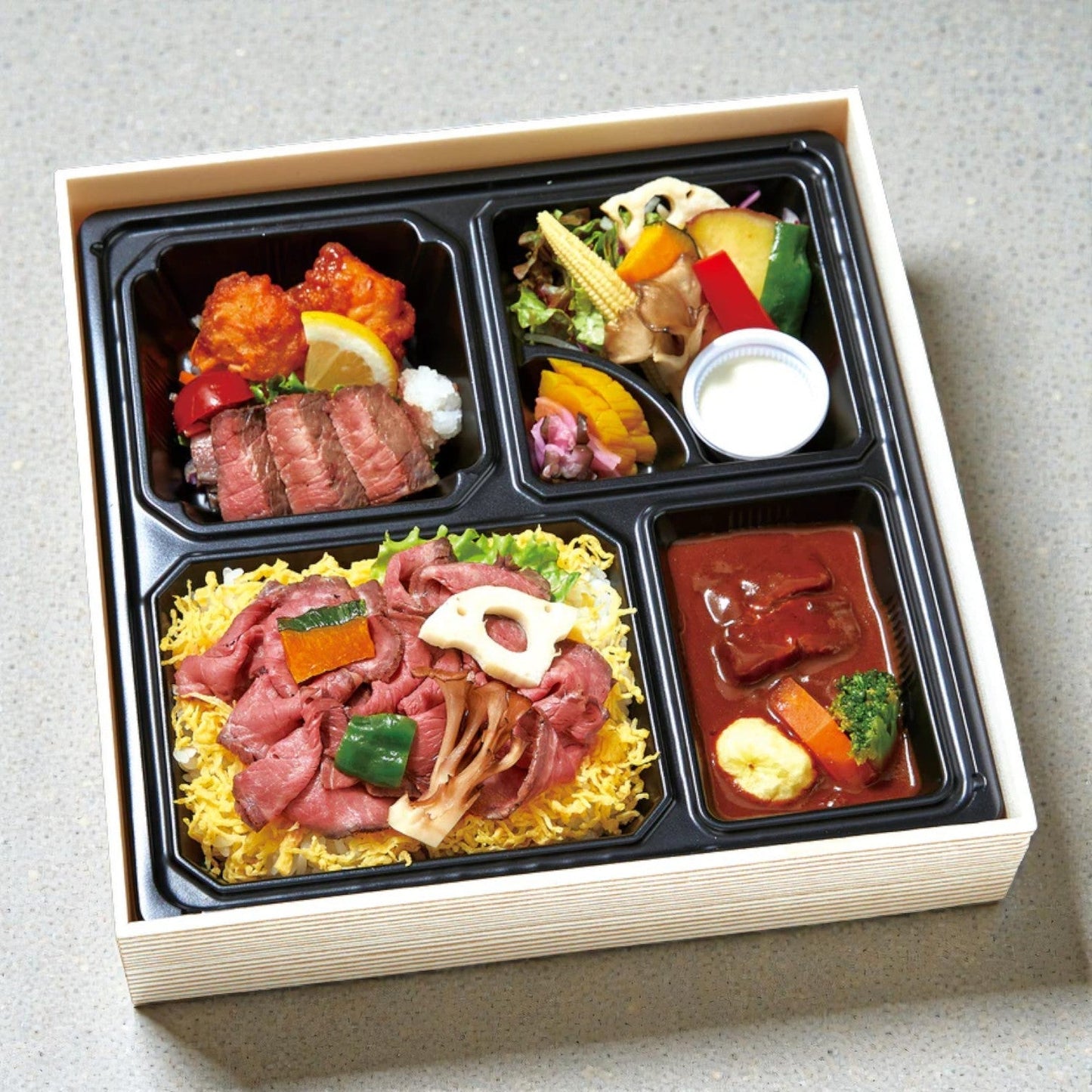 春夏秋冬：肉ざんまい会席弁当